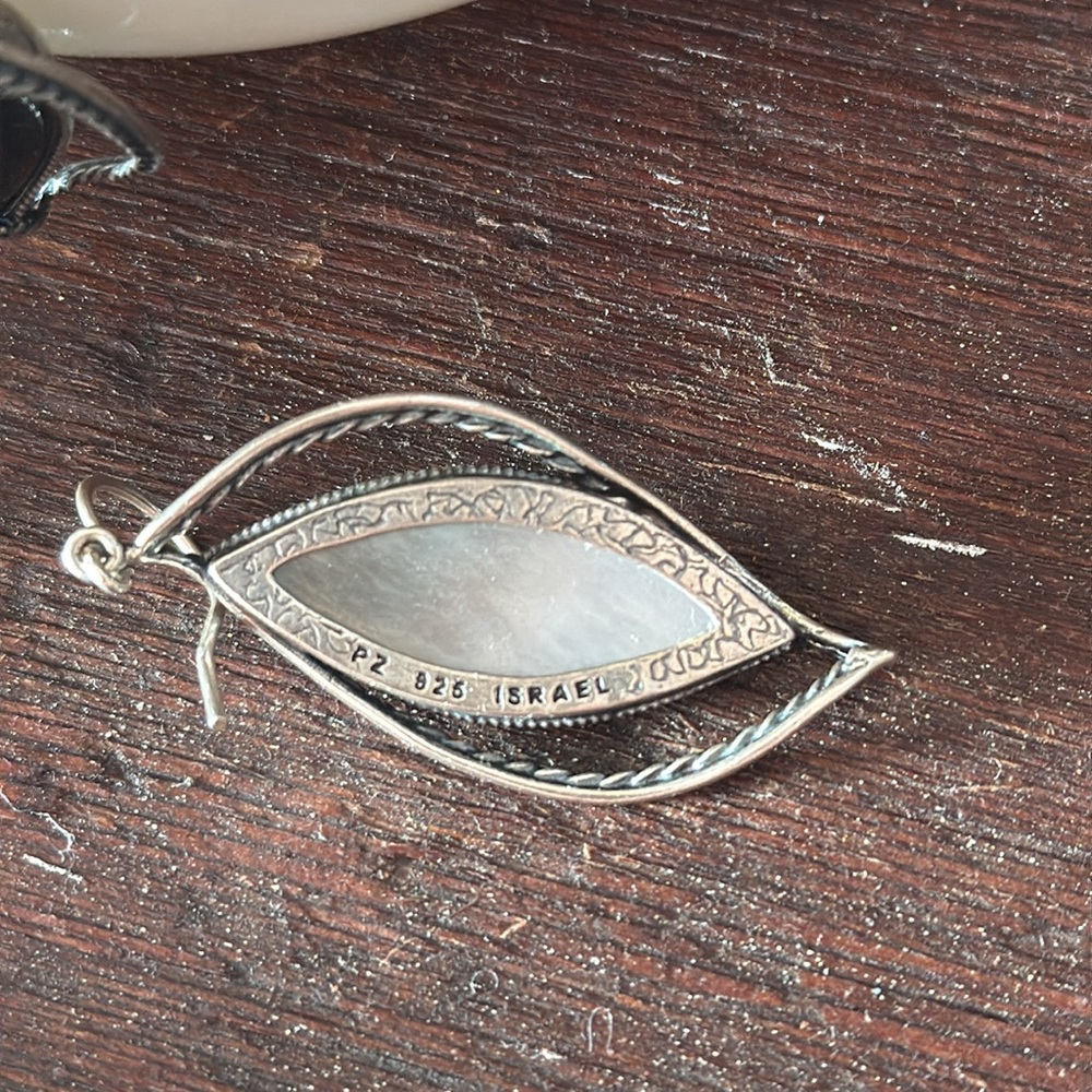 925 Silver Earrings. NWOT - Picture 5 of 8